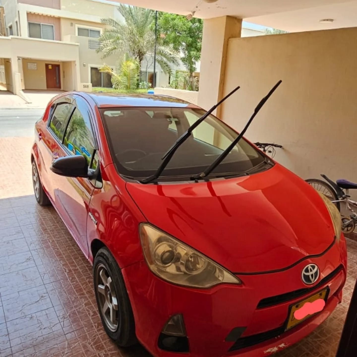 Used 2013 Toyota aqua