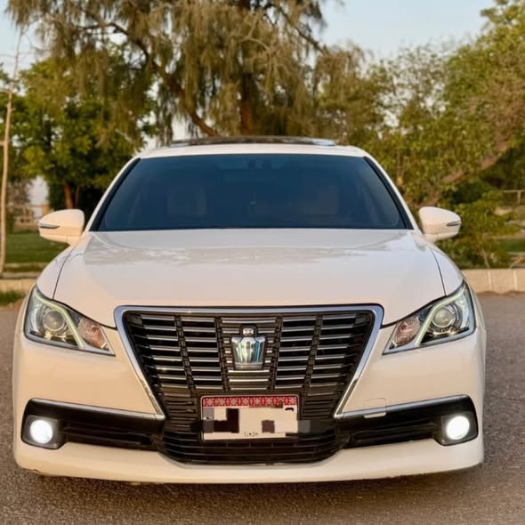 Used 2014 Toyota Crown