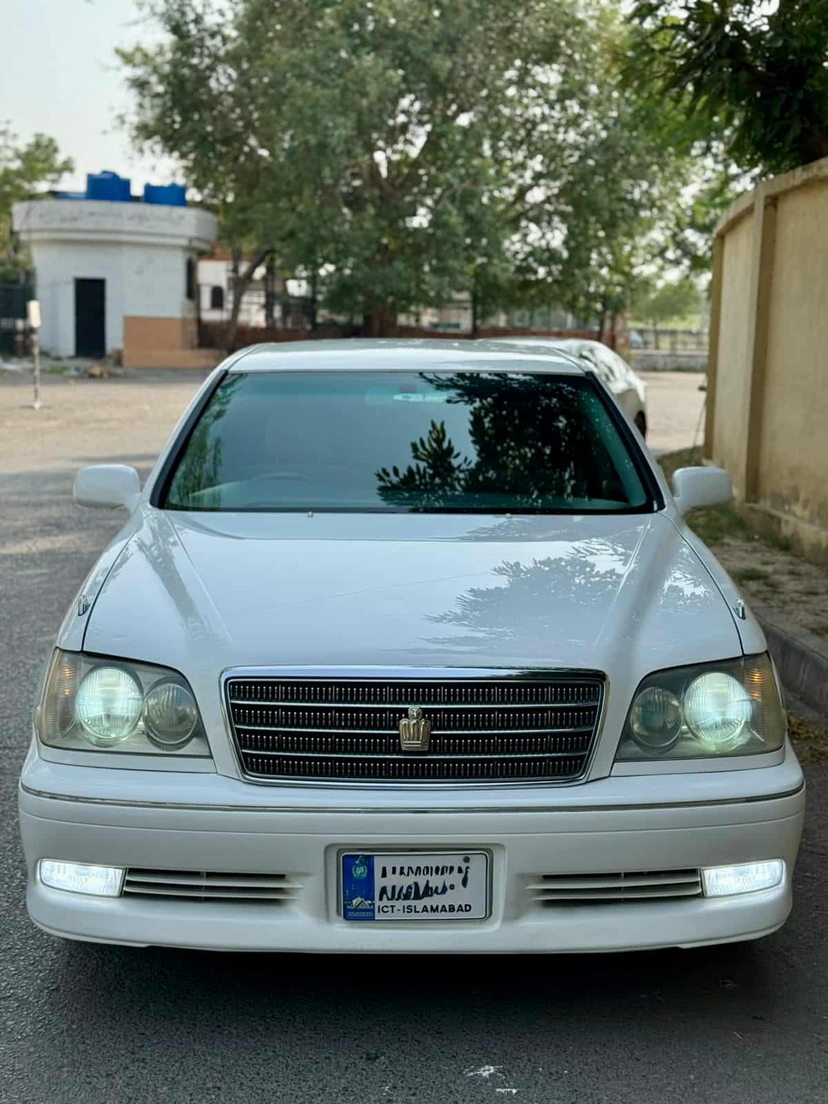 Used 2003 Toyota Crown