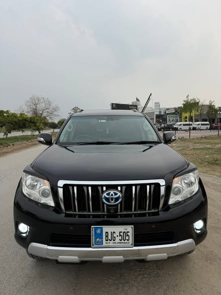 imported used 2010 Toyota Prado
