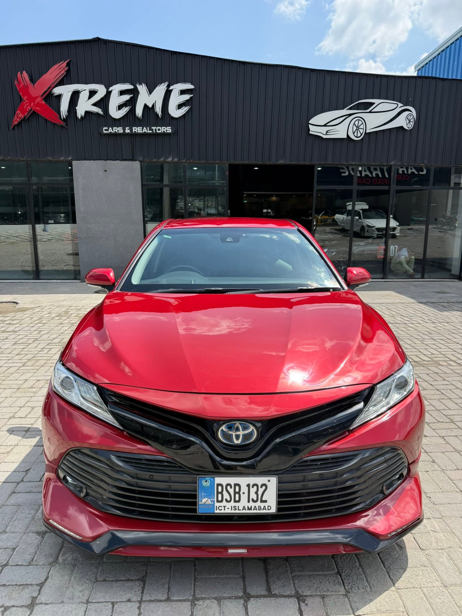 imported used 2017 Toyota Camry